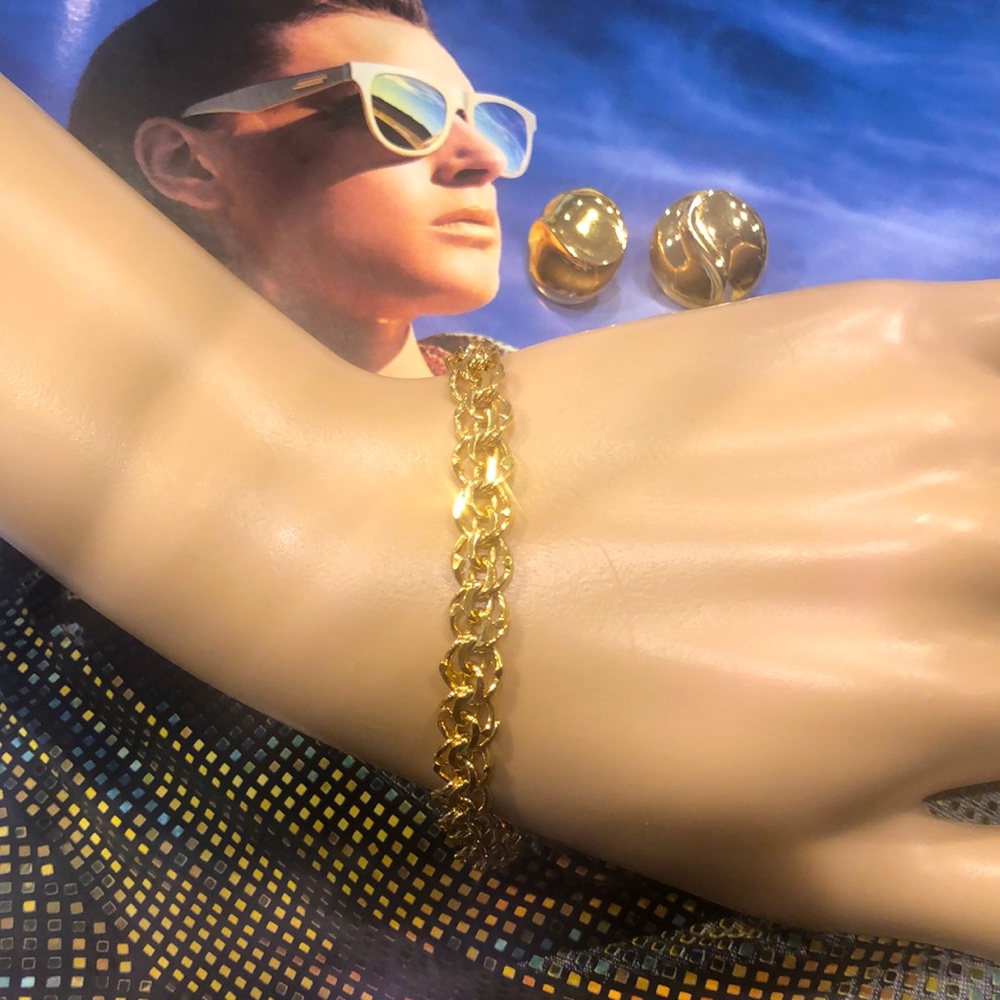 Trifari earrings and bracelet (Bundles)